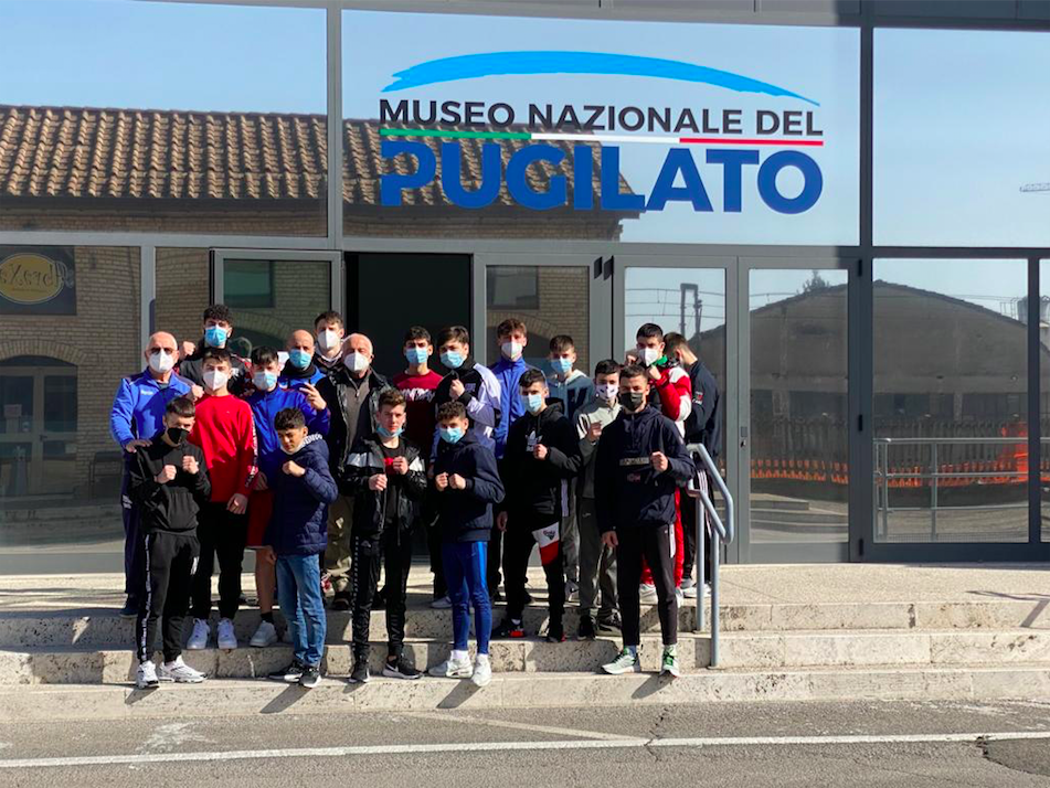 Azzurrini Junior in visita al Museo del Pugilato 