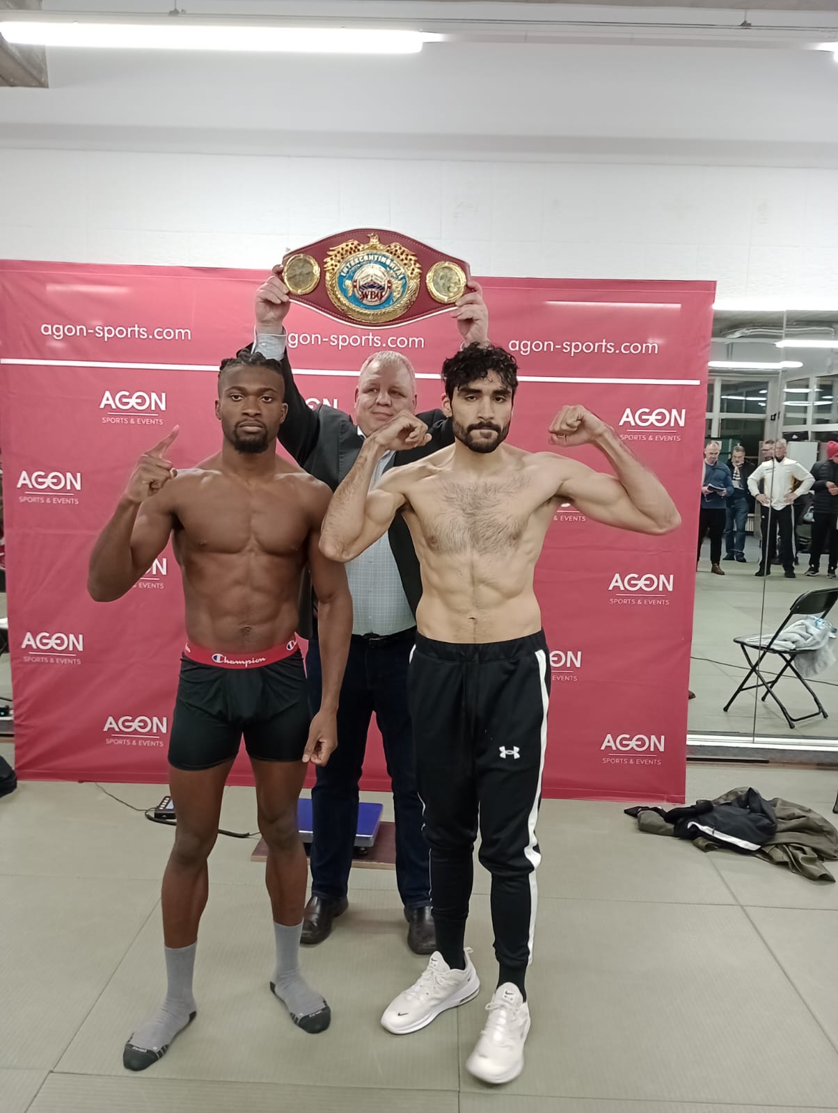 ETINOSA OLIHA IN GERMANIA PER IL TITOLO INT. WBO MEDI