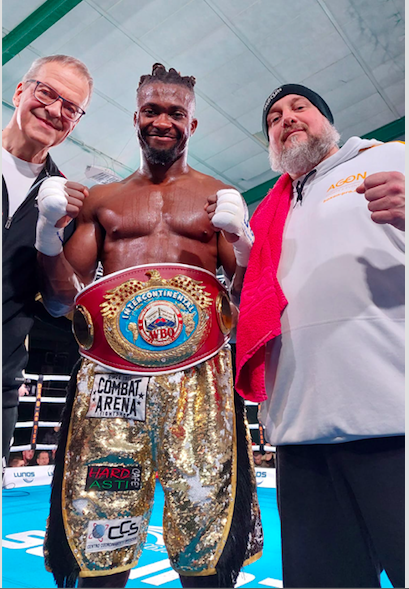 ETINOSA OLIHA CONQUISTA IN GERMANIA IL TITOLO INT. WBO MEDI